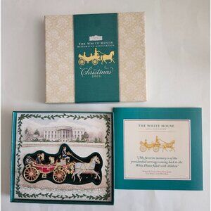 The Official 2001 White House Christmas Ornament 3D Carriage